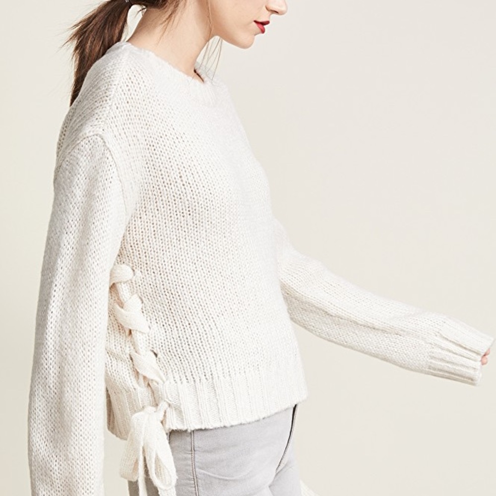 BB Dakota All Tied Up Sweater